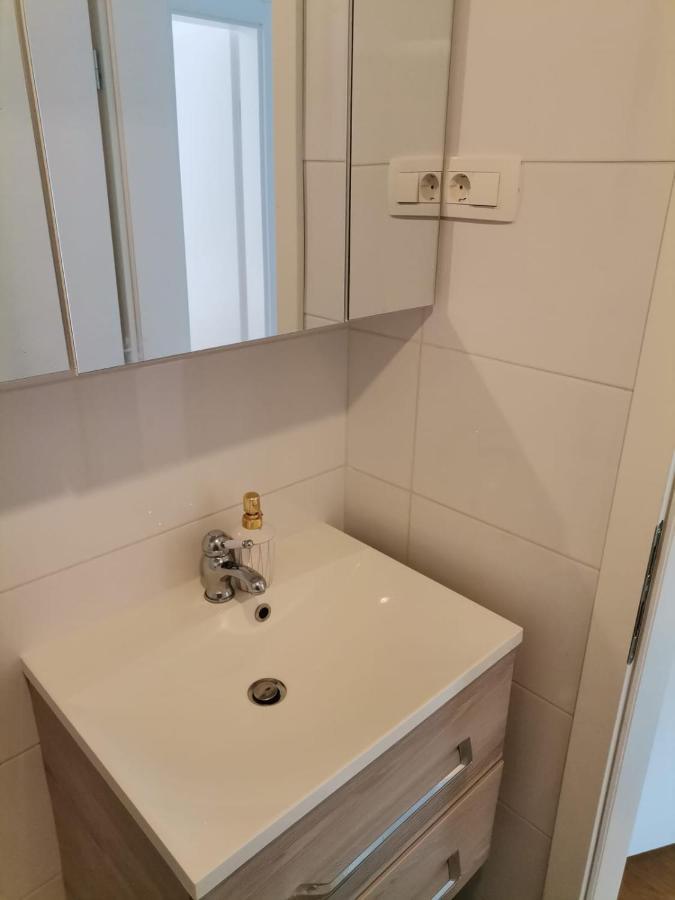 Apartman Rita Appartamento Makarska Esterno foto
