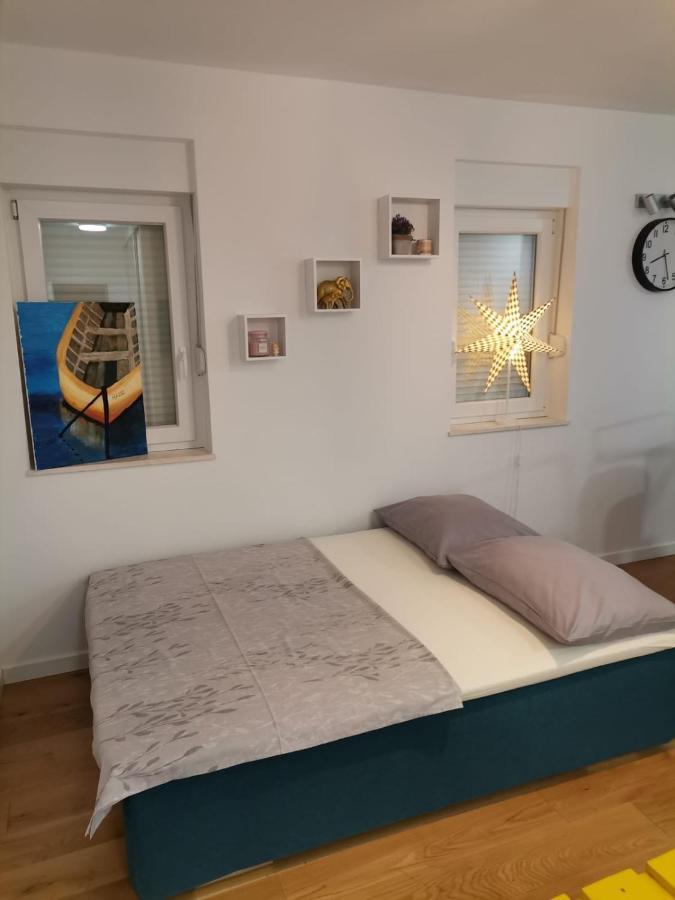 Apartman Rita Appartamento Makarska Esterno foto